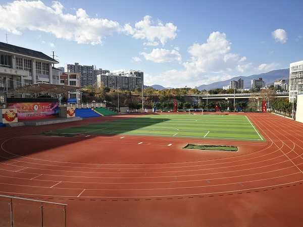 攀枝花市经贸旅游学校
