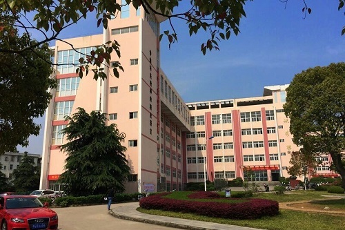 四川省内江市第一职业中学