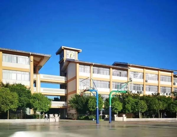 四川省成都市城厢中学校