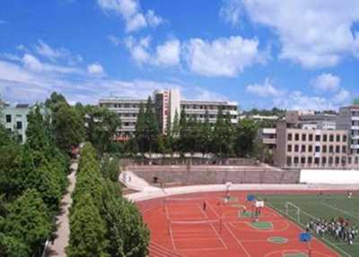 封闭式管理 封闭式管理