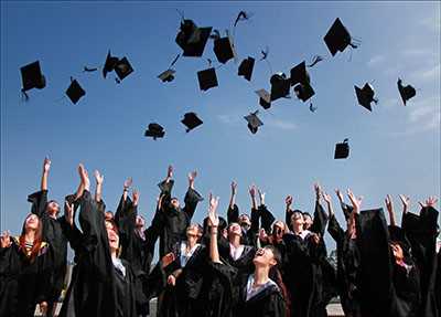 求学的理想校园。
