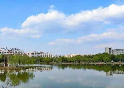 泸州市江南职业中学简介