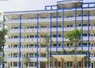 åå·çæ±å®å¿èä¸ææ¯å­¦æ ¡