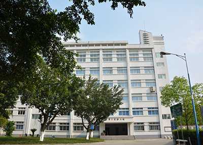 免费教育计划,首 免费教育计划,首