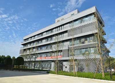 仪陇县职业高级中学教学楼