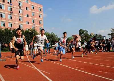 成都铁路工程学校学生运动风采