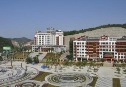 黔东南民族职业技术学院五年制大专