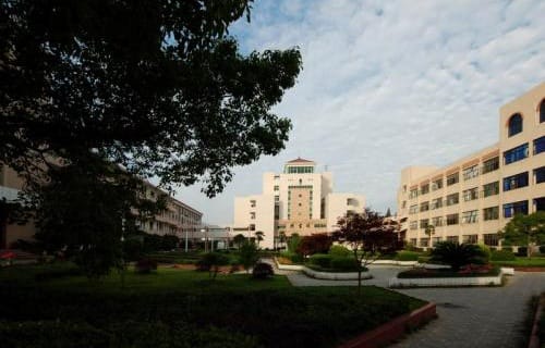 萧然职业高级中学