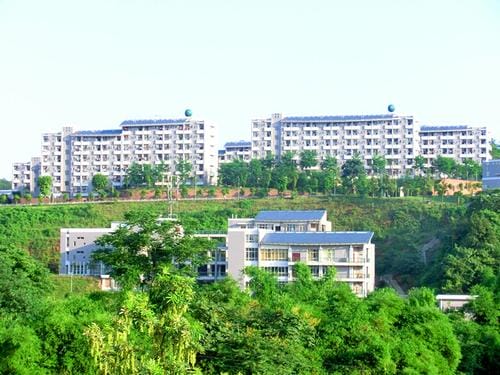 眉山科学技术学校