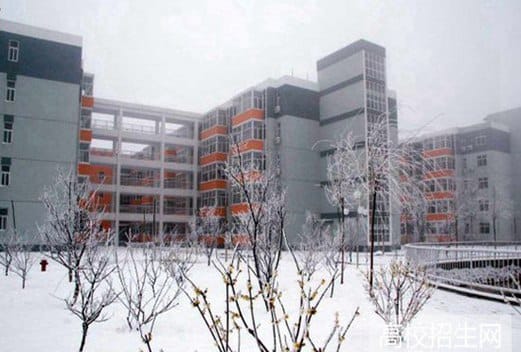 宜宾汽修学校图片