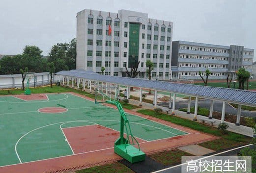 广元汽修学校图片