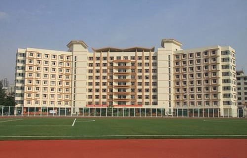 甘肃建筑材料工业学校