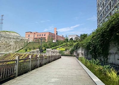 贵州电子工业学校