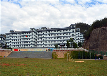 昆明卫生学院2023年三年制中专专业设置