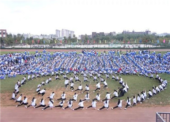 云南卫生学校2023年三年制中专招生有哪些专业