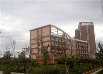 云南卫生学校2023年三年制中专招生报名信息