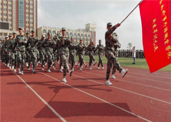 云南外事外语学院2023年三年制普通中专招生联系电话