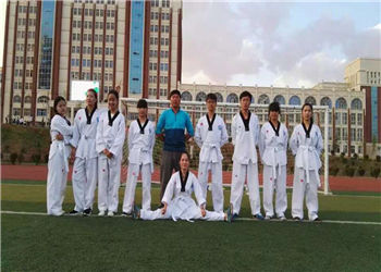 云南外事外语职业学院2023年中专班招生报名QQ