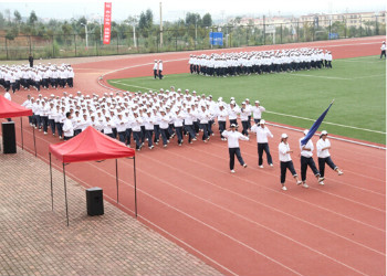 昆明城市职业学院2023年普通中专招生联系电话