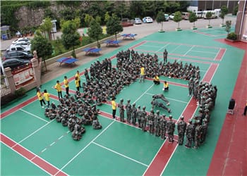 曲靖麒麟长兴职业技术学校2023年三年制中专招生报名要求