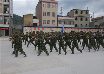 昆明市交通技校2023年三年制招生信息