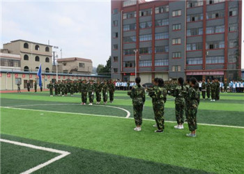 昆明巿交通技工学校2023年招生信息