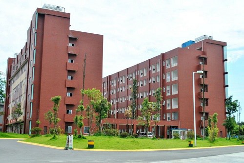 2022年四川艺术职业学院五年制大专学费