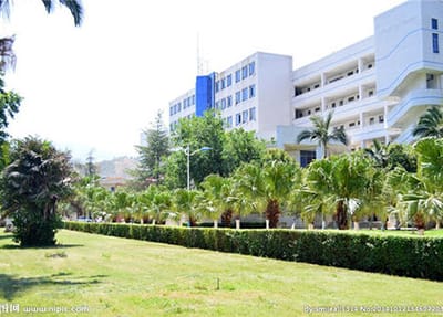 攀枝花市卫生学校图片