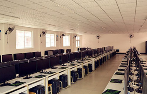 成都计算机学校图片