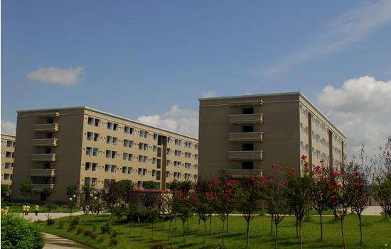 南充应用技术职业学校学校图片