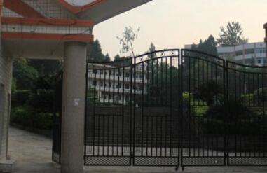 蓬安县巨龙职业中学图片