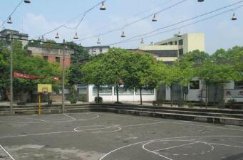 内江市求是中学图片