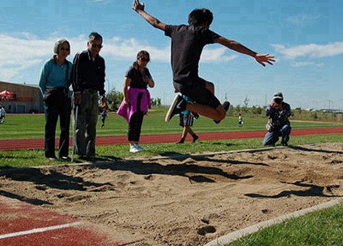 重庆荣昌区职业教育中心招生专业有哪些?有模具制造技术专业吗?