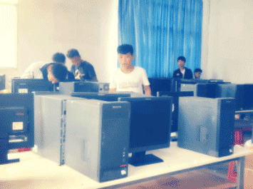 纳雍县职业技术学校图片