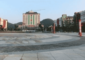 黔东南民族职业技术学院中专部图片