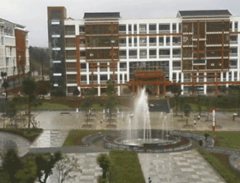 黔东南民族职业技术学院中专部图片