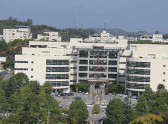 毕节信息工程学校图片