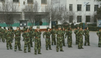 黔东南州国防科技学校图片