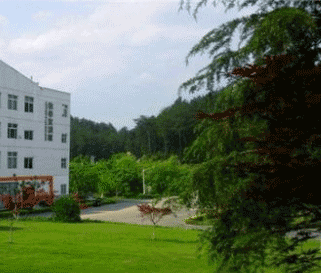 贵州五年制大专盛华职业学院图片