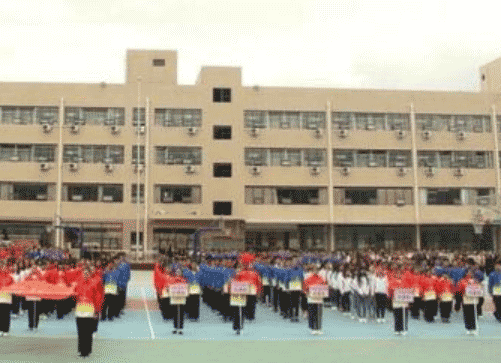 四川省达州凤凰职业技术学校图片