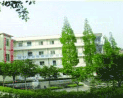 四川射洪恒立服装学校图片