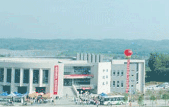 南充通信运输职业学校图片