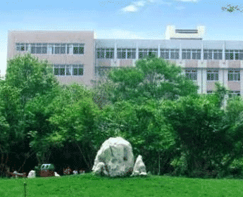 泸州市市轻工业局技工校图片