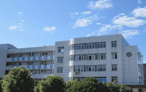 三台县刘营职业高级中学校图片