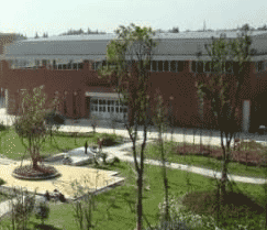 成都技师学院都江堰分院图片