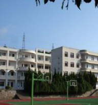 川南职业技术学校图片