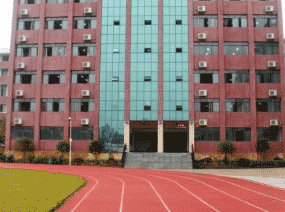 成都市武侯高新职业技术学校图片