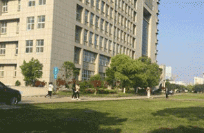 成都外语职业中专学校图片