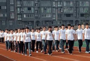 成都市中信职业技术学校图片