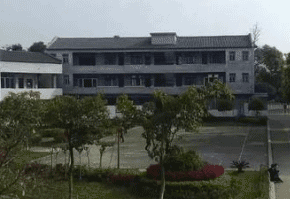 成都机电技术学校图片